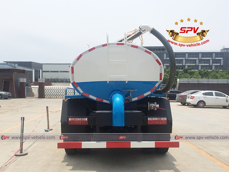 Sewage Vacuum Truck Dongfeng - B